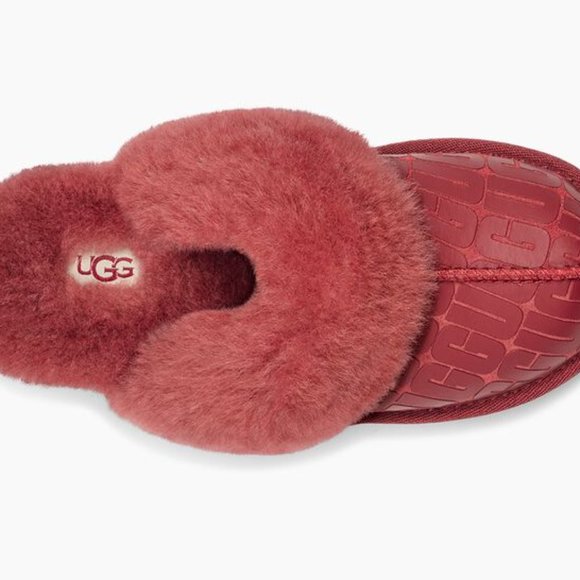 UGG Cozy II Suede Shearing Logo Slipper. Size: 7 - Picture 12 of 12